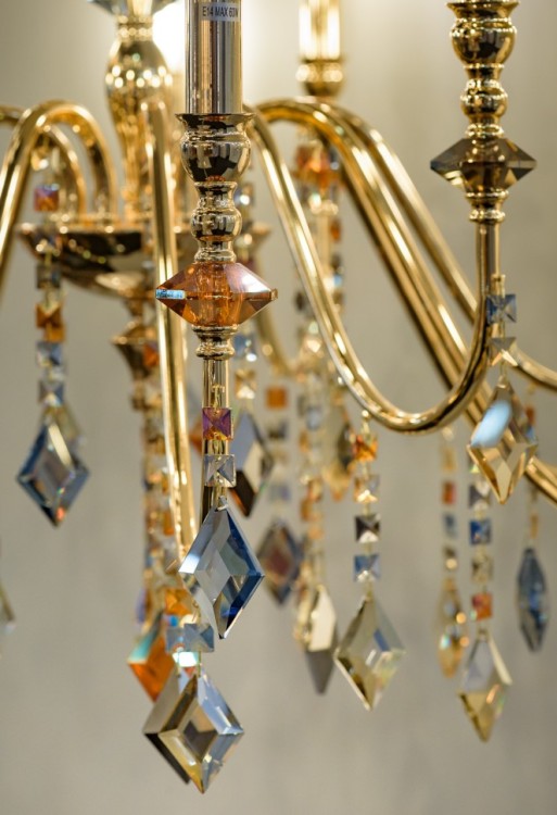 Подвесная люстра Crystal Lux MERCEDES SP8 GOLD/COLOR MERCEDES